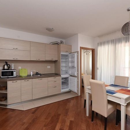 Apartamenti Enjoy Apartamento Petrovac Exterior foto
