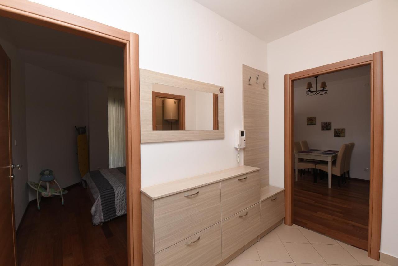 Apartamenti Enjoy Apartamento Petrovac Exterior foto