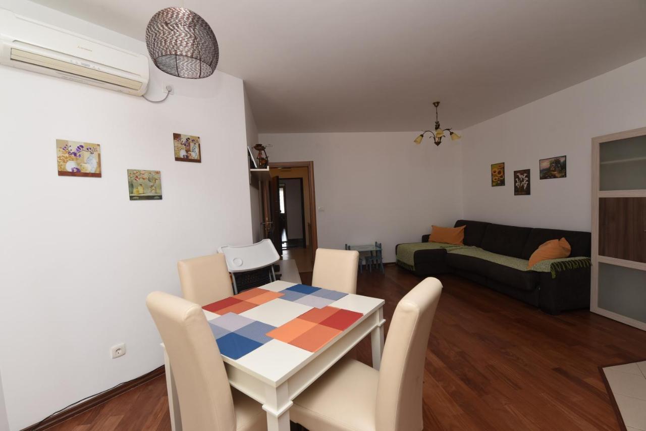 Apartamenti Enjoy Apartamento Petrovac Exterior foto