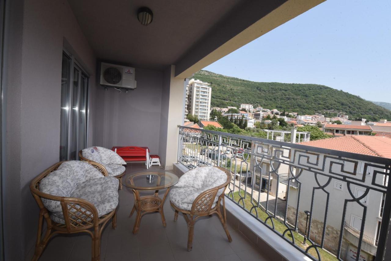Apartamenti Enjoy Apartamento Petrovac Exterior foto
