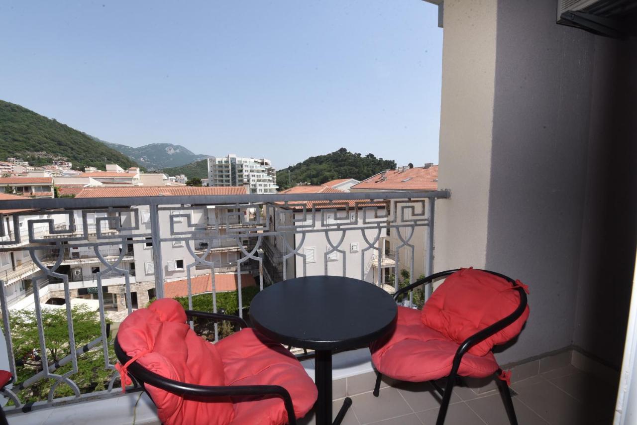Apartamenti Enjoy Apartamento Petrovac Exterior foto