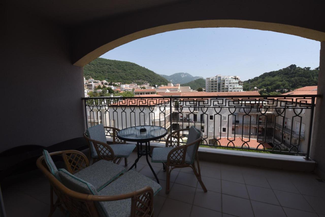 Apartamenti Enjoy Apartamento Petrovac Exterior foto