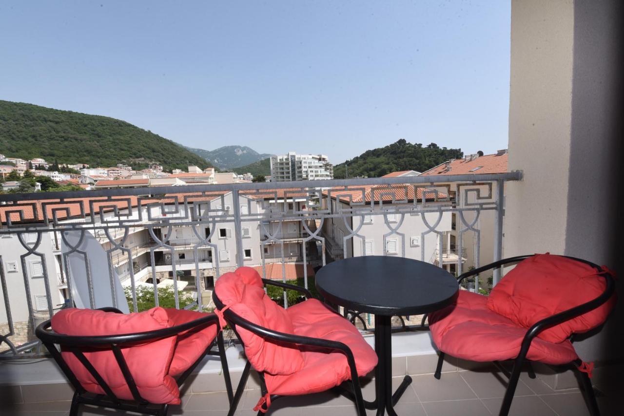 Apartamenti Enjoy Apartamento Petrovac Exterior foto