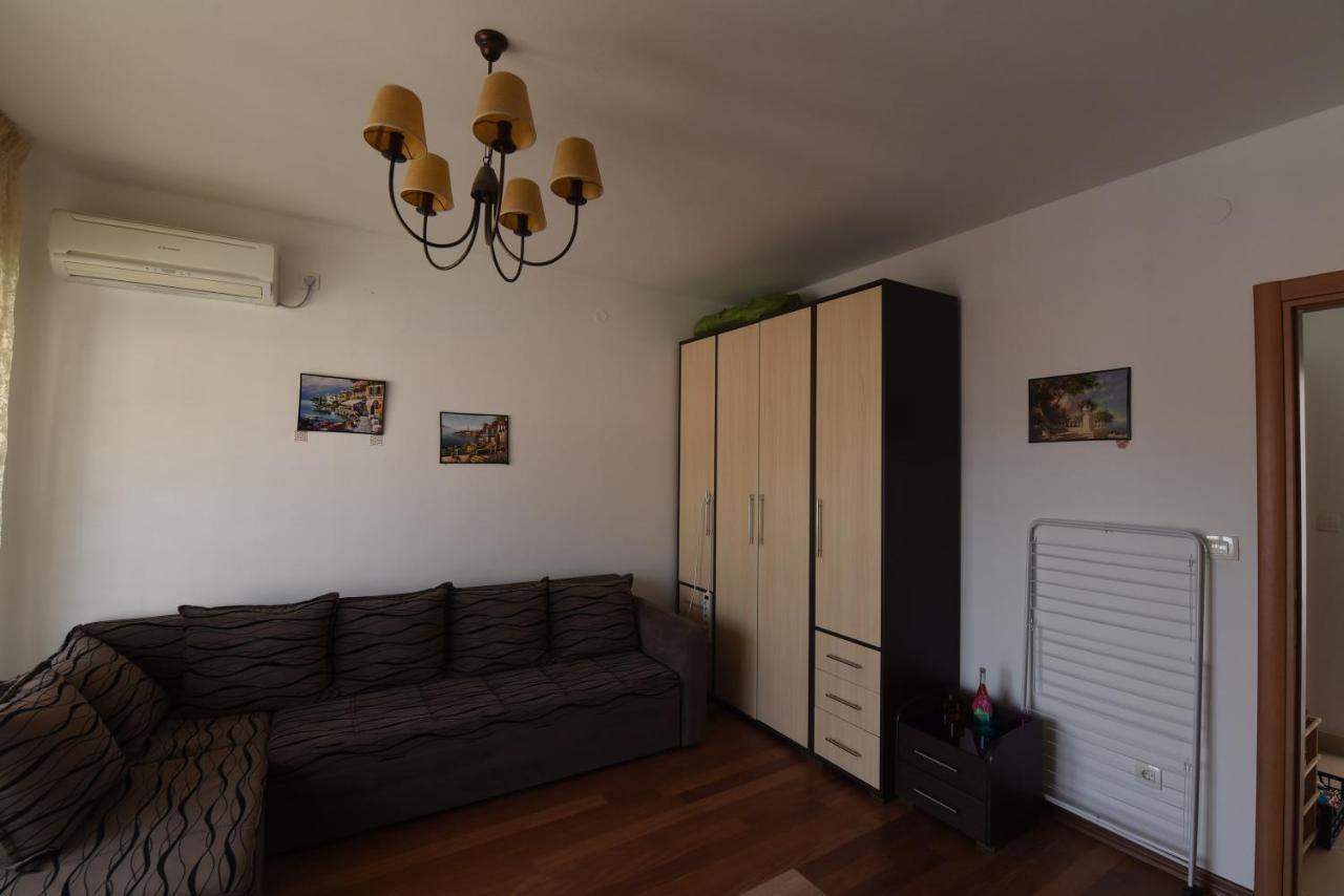 Apartamenti Enjoy Apartamento Petrovac Exterior foto