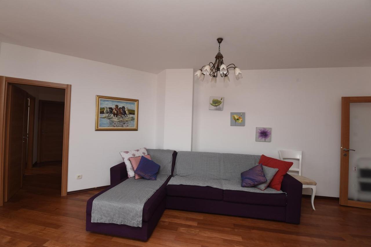 Apartamenti Enjoy Apartamento Petrovac Exterior foto